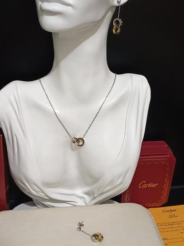 سلسال كارتير مع الحلق