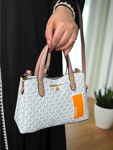 شنط مايكل كورس