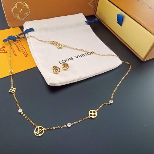 سلسال لويس فيتون مع الحلق