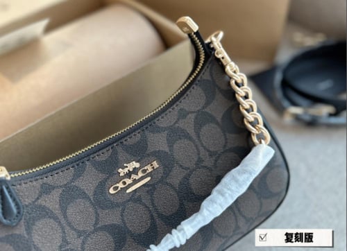 Teri Shoulder Bag In Signature Canvas