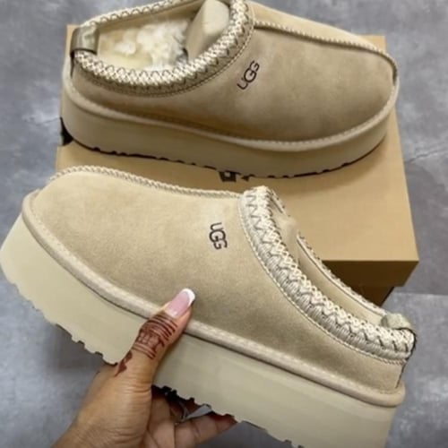 UGG Tazz slippers