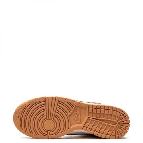 Nike Dunk Low Wmns “Harvest Moon”