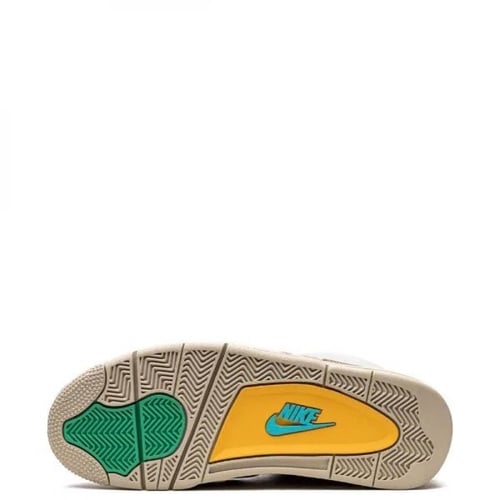 X The Union Air Jordan 4 Retro "Taupe Haze"