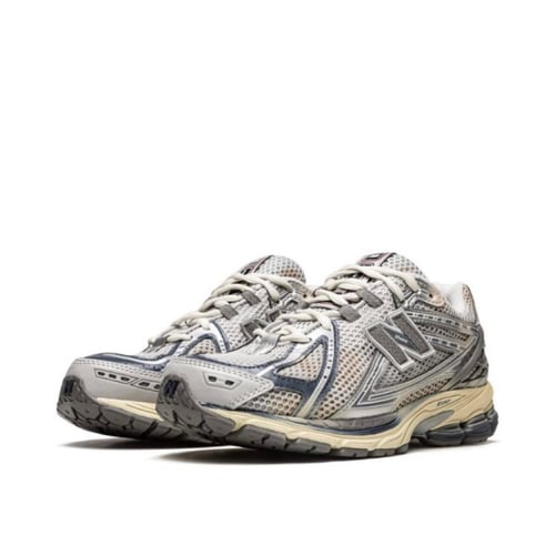 New balance The 2022 Downtown Run