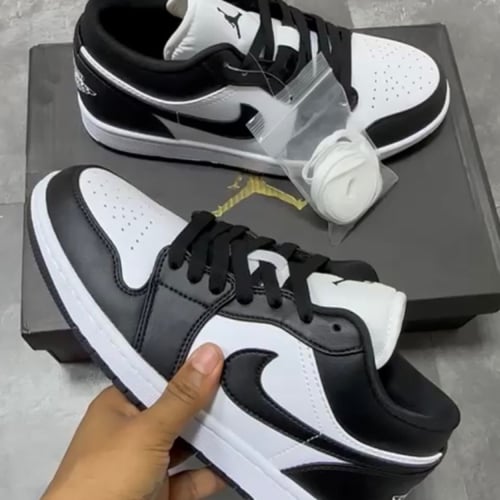 Air Jordan 1 Low " Panda