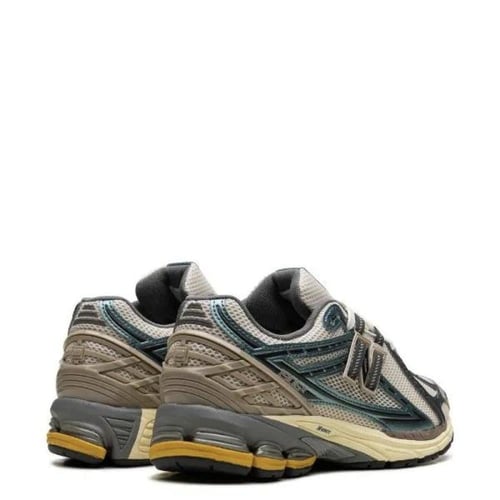 New Balance 1906R panelled sneakers