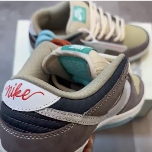 Nike SB Dunk Low "Big Money Savings" sneakers
