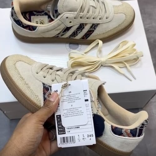 Adidas x END Samba "Past"
