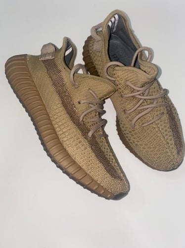 Yeezy Boost 350 V2 "Earth" sneakers