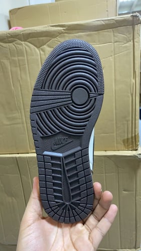 Travis Scott x Air Jordan 1 Retro High OG 'Mocha'