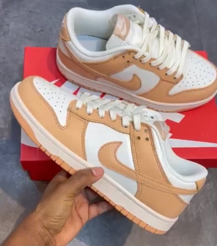 Nike Dunk Low Wmns “Harvest Moon”