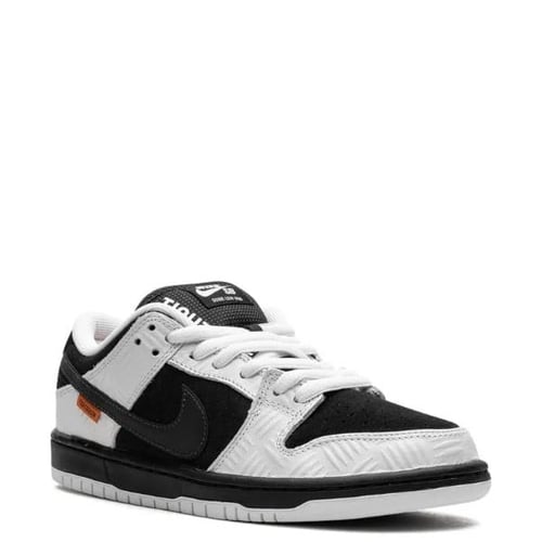 Nike x TIGHTBOOTH SB Dunk Low