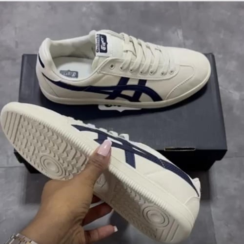 Asics Onitsuka Tiger Tokuten White in Blue