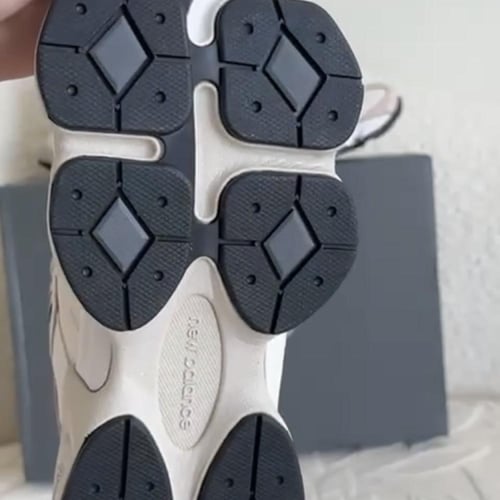 New Balance 9060 Beige Cream Light Brown