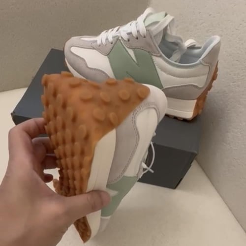 New balance 327 green