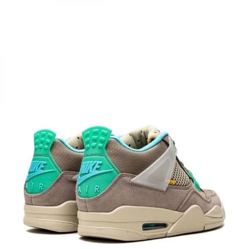 X The Union Air Jordan 4 Retro "Taupe Haze"