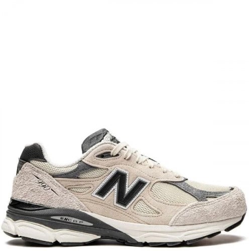 New Balance x Teddy Santis 990v3 sneakers