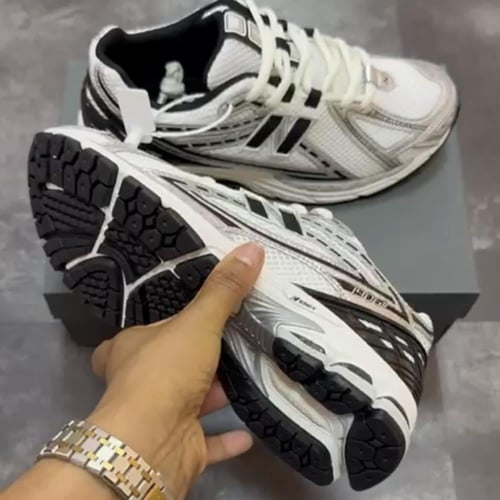 New Balance 1906R 'Silver Metallic Black'