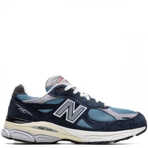 New Balance 990v3 low-top sneakers