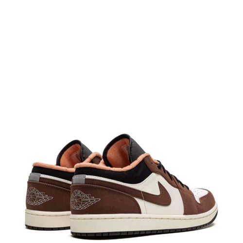Jordan 1 Low "Mocha Brown" sneakers