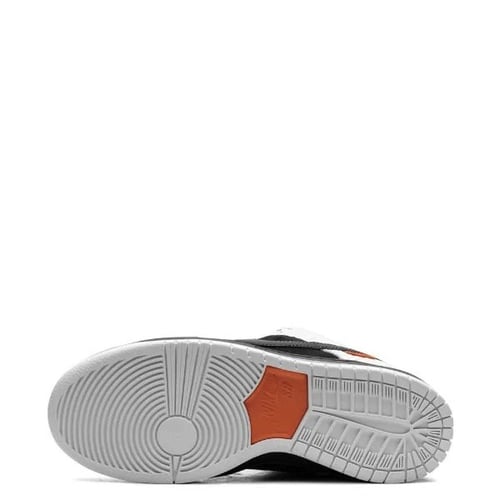 Nike x TIGHTBOOTH SB Dunk Low
