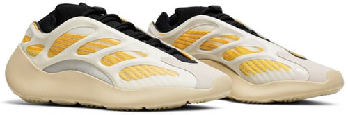 Yeezy 700 V3 'Safflower'