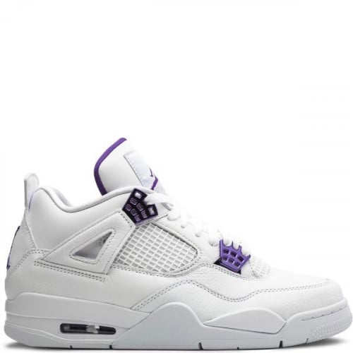 Air Jordan 4 Retro sneakers