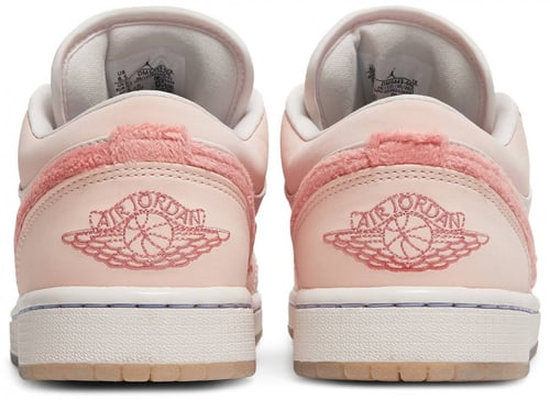 Air Jordan 1 Low SE 'Mighty Swooshers'