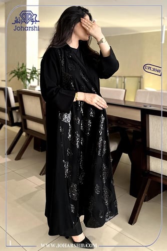 عباية تالا قماش باربي مع شكماش ملكي ودنتل جانبي