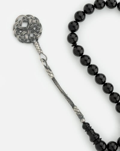 مسباح بكلايت أسود بتصميم كلاسيكي فاخر مع طربزونة ف...