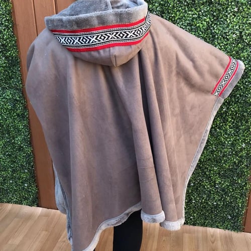 شال نسائي شتوي بالاسم بتصميم سدو