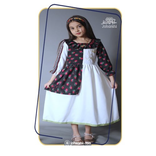 فستان شالكي أسود أبيض عصري