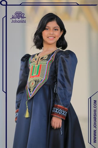 فستان التأسيس للبنات بتصميم VIP الأسود الفاخر