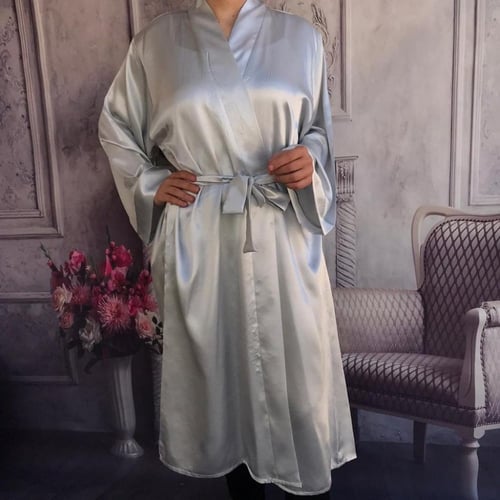 روب عروس بالاسم لون رصاصي