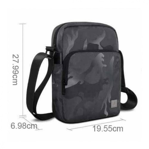 شنطة كتف وسط للمهام اليومية اللون الاسود من باستك