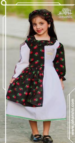 فستان شالكي أسود أبيض عصري