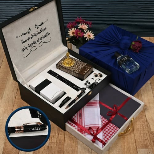 بوكس إهداء رجالي بشماغ جوهرتش مع تصميم خاص حسب الط...