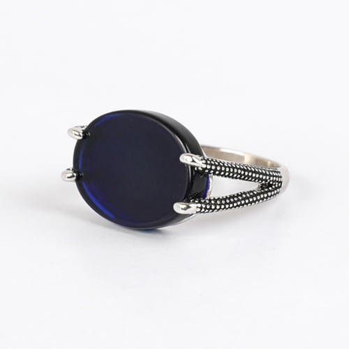 خاتم فضة ملكي بيضاوي مع شنكار كحلي غامق