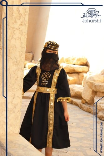 فستان يوم التأسيس بناتي بتصميم تراثي أنيق