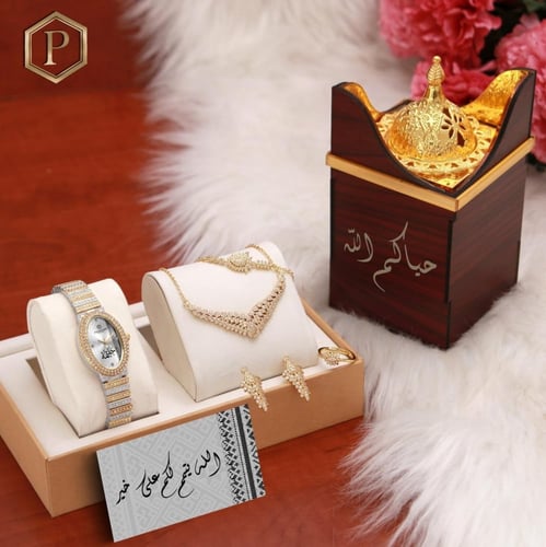 عرض اطقم هدايا نسائية فخمة رقم المديل 1145 - هدايا...