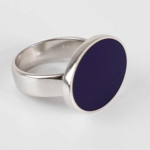 خاتم فضه ملكي كحلي بتصميم بيضاوي عيار 925