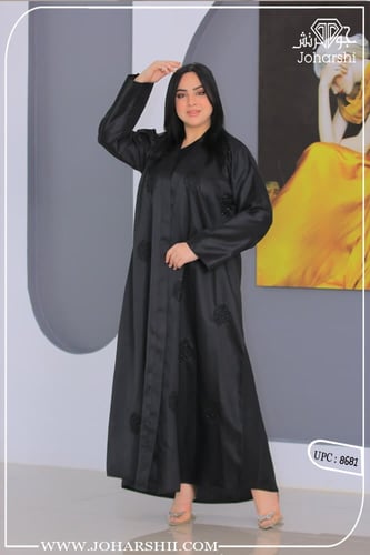 عباية كريستال اسود فاخرة مزينة بفصوص الكريستال