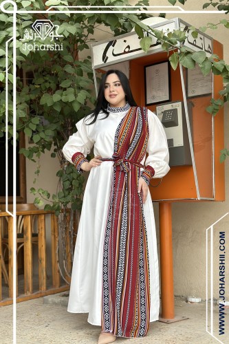 جلابية تراثية سعودية نسائي اللون الابيض بتصميم الس...