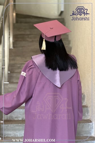 عباية تخرج بنفسجي فاتح مع وشاح التخرج للبنات موف -...