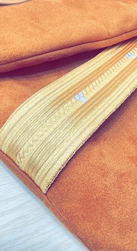 باوتش بشت بتصميم تراثي أنيق بعدة اللون