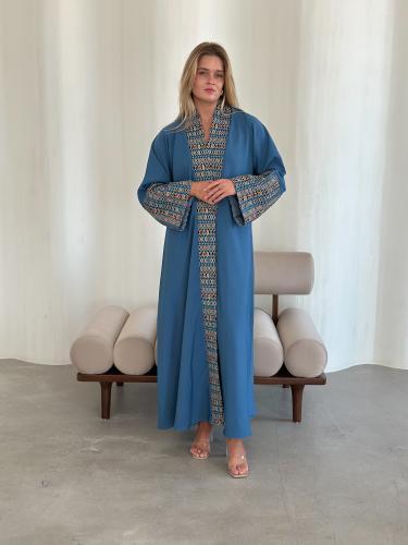 0366 عباية:كريب مع تدخيلة سدو من الامام والاكمام و...