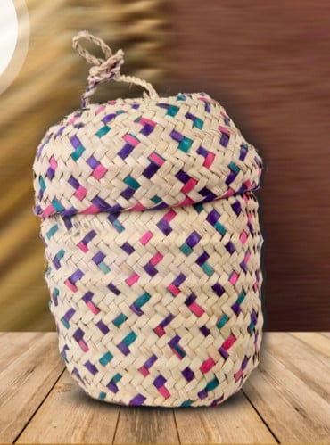 حقيبه تراثيه بغطاء حجم وسط