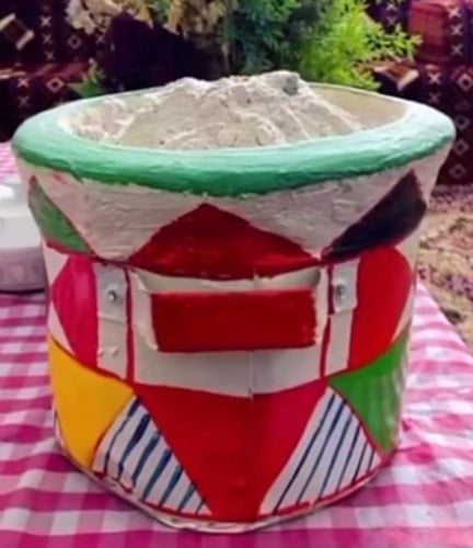 جزه فخار وبرواز حديد منقوشه قط عسيرى