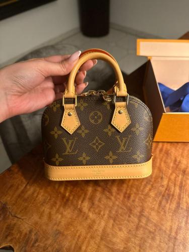 Louis vuitton nano alma