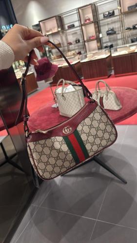 Gucci handbag